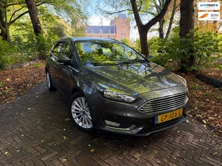 Ford Focus Wagon 1.0 Titanium Edition | park sensor | trekhaak | stoel verwarming | org NL