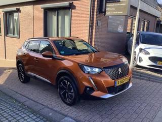 Peugeot 2008 1.2 PureTech Blue Lease Allure