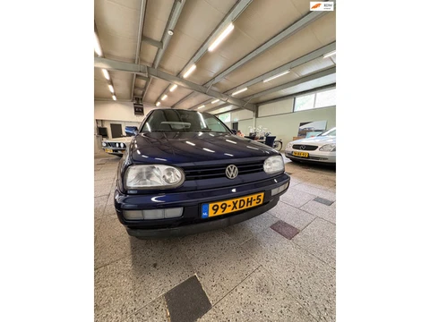 Volkswagen Golf Cabriolet 1.8 rolling stones collection