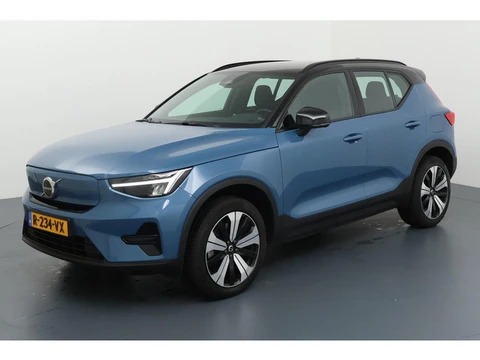 VOLVO XC40 RECHARGE CORE 70 kWh (94% SOH) I TREKHAAK I APPLE CARPLAY I STOELVERWARMING I P-CAMERA
