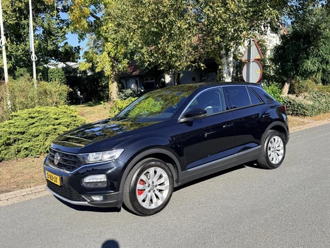 Volkswagen T-Roc 1.5 TSI Sport 150PK DSG•Navi•ACC
