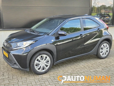 Toyota Aygo X 1.0 VVT-i MT Play