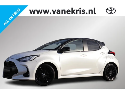 Toyota Yaris 1.5 Hybrid Executive, Panodak, Head up, Keyless, BSM, JBL!