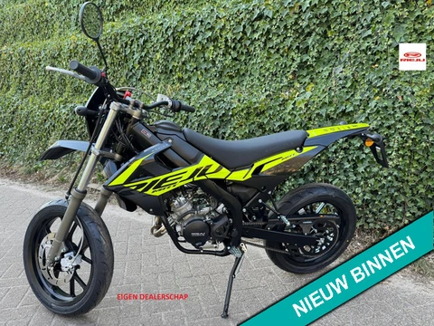 Rieju MRT SM 50 RACING E5+ Zwart / Fluor Geel NIEUW BETAAL m