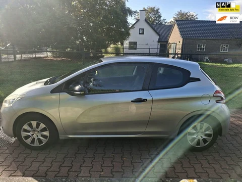 Peugeot 208 1.0 VTi Access airco carplay