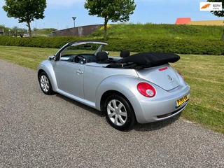Volkswagen New Beetle Cabriolet 2.0 Trendline