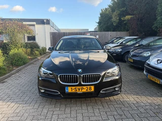 BMW 5-serie 520i Luxury Edition