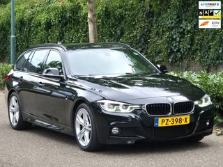 BMW 3-serie 320i High Ex Touring M Sport Touring Apple CarPlay 18inch Velgen NAP NL 100% Onderhouden