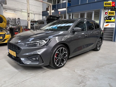 Ford Focus Wagon 1.0 EcoBoost Hybrid ST Line X Business | Apple carplay / Android auto | Winterpakke