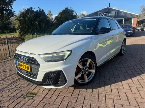 AUDI A1 40 TFSI Sportback S-Line 