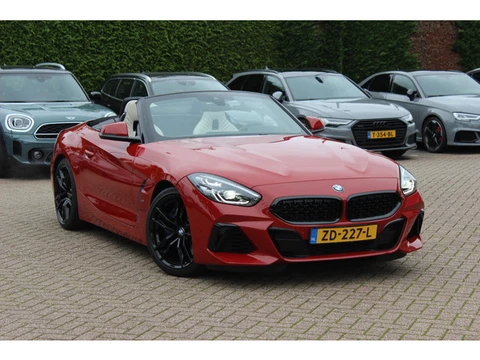 BMW Z4 Roadster M40i First Edition / Full option! / Camera / Head-up / Leder / Harman Kardon / 19'' 