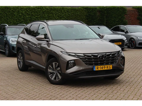 Hyundai Tucson 1.6 T-GDI MHEV Comfort Smart / Trekhaak / Camera / CarPlay / Keyless / 19'' / Navigat
