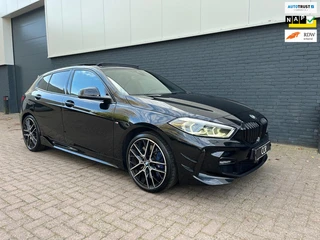 BMW 1-serie 118I M PERFORMANCE PANO KUIPSTOELEN CAMERA SFEER