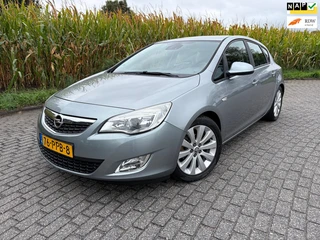 Opel Astra 1.4 Turbo Edition -trekhaak - all season banden - lm velgen - reservewiel
