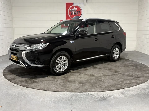 Mitsubishi Outlander 2.4 PHEV Pure, Dealer onderhouden, 1e eigenaar, Automaat, Prijs incl. beurt en 