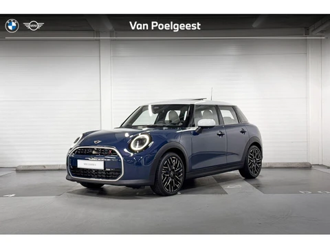MINI 5-Deurs Cooper S Favoured XL | Panoramadak | Head-Up Display | Stoelverwarming