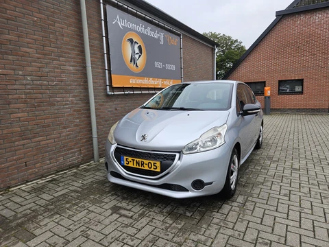 Peugeot 208 1.0 VTi Access (tik in de motor) (bj 2014)