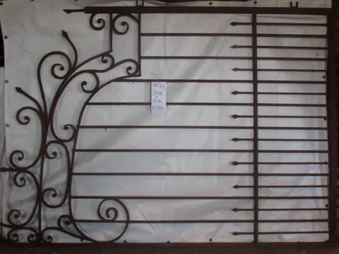 geenhektegek massieve metalen raamdecoraties