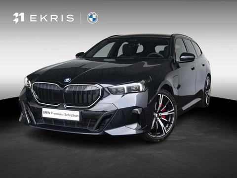 BMW 5-serie Touring 530e Touring | M Sportpakket Pro | Comfort Access | Driving Assistant Profession