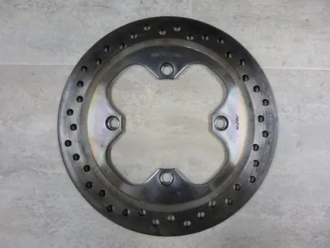 ACHTER REMSCHIJF Triumph Sprint ST 955 1999 - 2005