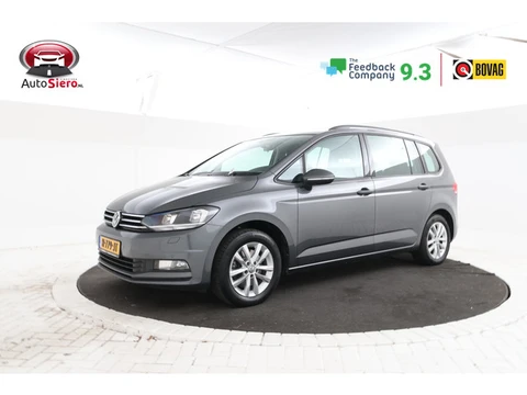 Volkswagen Touran 1.6 TDI SCR Connected Series 7p 7 persoons, Stoelverwarming Trekhaak, Automaat, Na