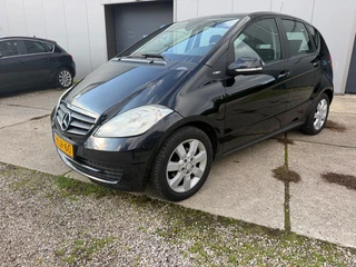 Mercedes-Benz A-klasse 170 BlueEFFICIENCY Classic Met airco en navigatie