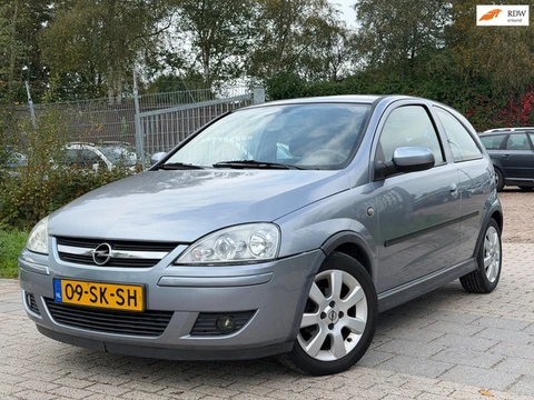 Opel Corsa 1.2-16V Silverline Airco Cruise
