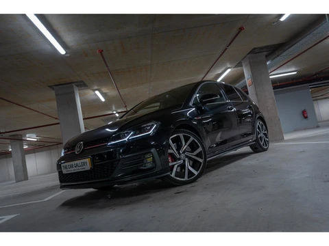 Volkswagen Golf 2.0 TSI GTI Performance