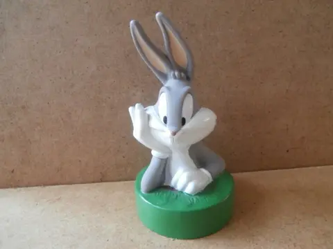 Bugs bunny 3 adv7506