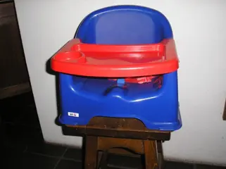 Stoelverhoger - afneembaar tafelblad