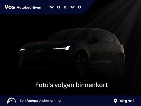 Volvo XC40 B4 Plus Dark | Panoramadak | Trekhaak elektr. | 19" All-Season