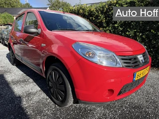 Dacia Sandero 1.2 Ambiance | Trekhaak | Stuurbekrachtiging | Radio / CD | APK tot 03-02-2027!