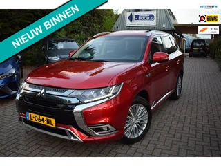 Mitsubishi Outlander 2.4 PHEV Intense+ SCHUIF/KANTELDAK/CRUISE/CARPLAY/AIRCO-ECC/NAVI/NL-AUTO/CAMERA
