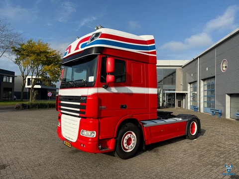 DAF XF 105.460 / INTARDER / CLEAN NL TRUCK / PARK AIRCO / FRIDGE / GOOD CONDITION / FULL-SPOILER / A