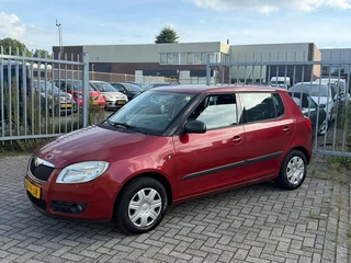 Skoda Fabia 1.6-16V Ambiente Airco l Cruise l Trekhaak l Elek pakket! INRUIL KOOPJE!