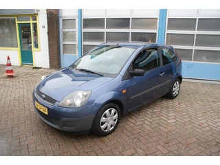 Ford Fiesta 1.3-8V Champion
