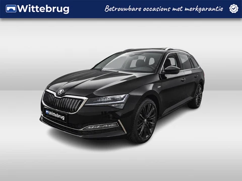 Škoda Superb Combi Laurin & Klement 1.4 TSI 218pk iV / Panoramadak / Leer / Elec. Trekhaak / App. Co