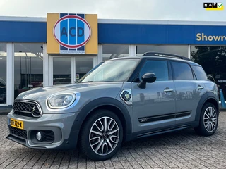 Mini Countryman 1.5 Cooper S E ALL4 | Orig. NL | PanoramaDak | JCW-pakket | Carplay | Camera | Head-