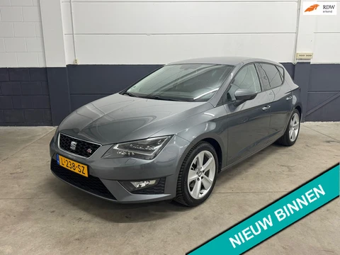 Seat Leon 1.4 EcoTSI FR Cruise Clima Bluetooth Sportstoelen Navi Stoelverwarming.