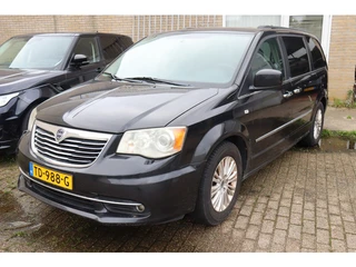 Lancia Voyager 2.8 CRD,** Automaatbak Kapot** Cruise Control, Airco, Camera, PDC A, Navi, Alleen Voo