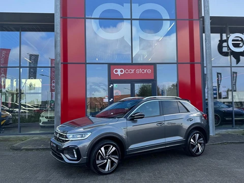 Volkswagen T-ROC 3 x R-Line DSG-7 | IQ-Lights | Camera | Parksens | Carplay | Keyless | 1.5 TSI R-Li