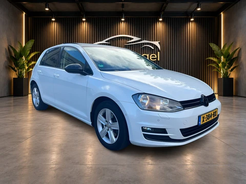 Volkswagen Golf 1.2 TSI Highline pano, stoelverw, airco, cruise, navi