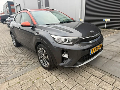 Kia Stonic 1.0 T-GDi DynamicLine Carplay navigatie achteruitrijcamera