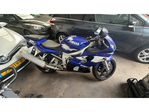 Yamaha Sport YZF-R6