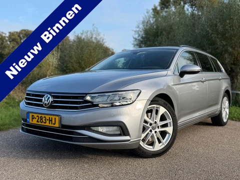 Volkswagen Passat Variant 1.5 TSI Comfort Business / Automaat / Navigatie / 18"LM Velgen / Climate C
