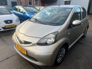 Toyota Aygo 1.0-12V Access AIRCO/5 DEURS/NIEUWE APK!