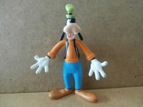 Goofy poppetje 4 adv7331