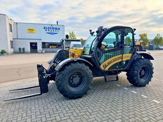 New Holland TH6.36 Plus 4WD