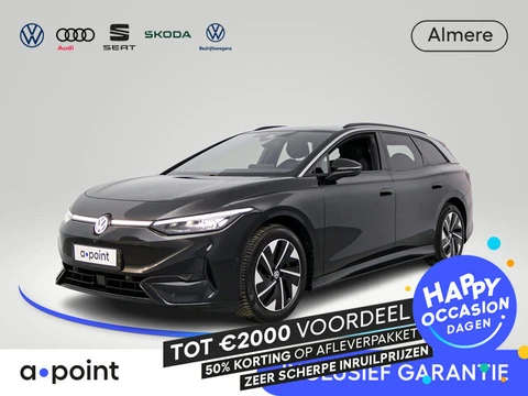 Volkswagen ID.7 Tourer Pro 77 kWh 286 pk | Navigatie | Warmtepomp | Trekhaak (wegklapbaar) | Parkeer