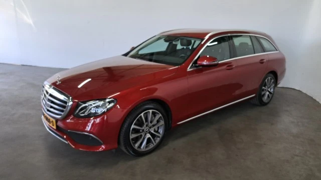 MERCEDES-BENZ E-KLASSE 400 Estate 4 Matic automaat luchtvering
